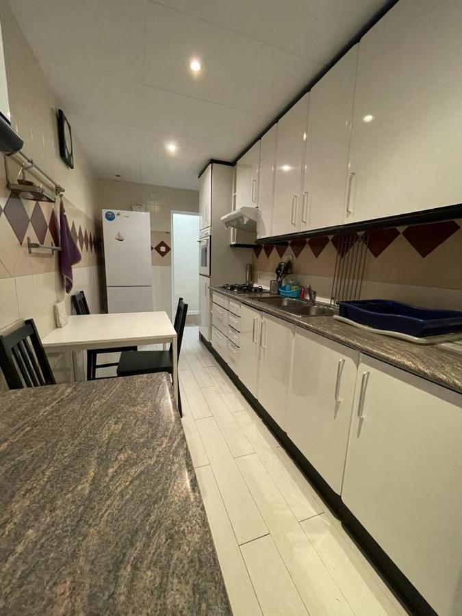 Urgel Habitaciones Barcelona Eksteriør bilde
