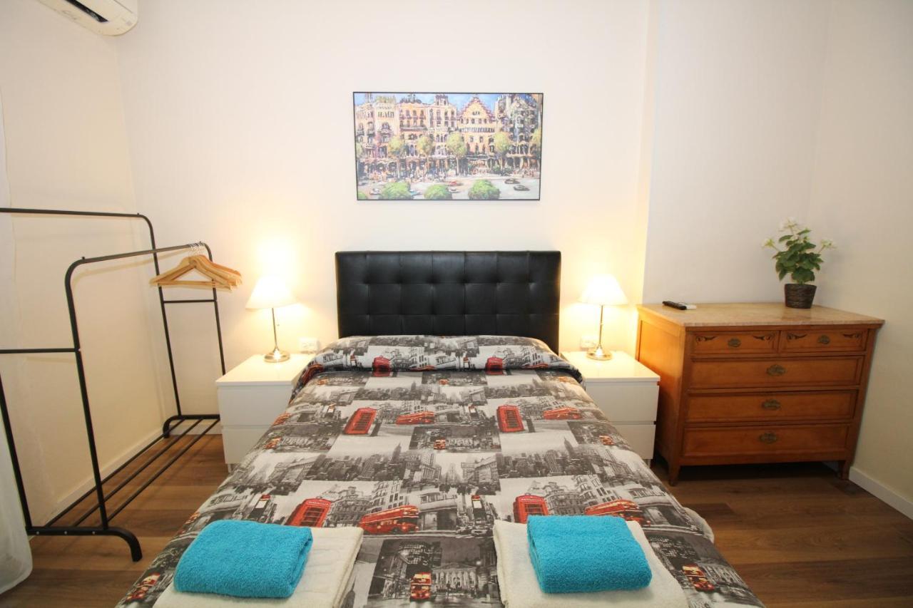 Urgel Habitaciones Barcelona Eksteriør bilde