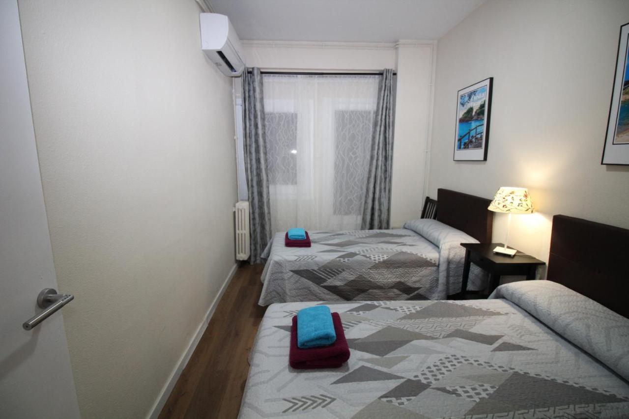 Urgel Habitaciones Barcelona Eksteriør bilde